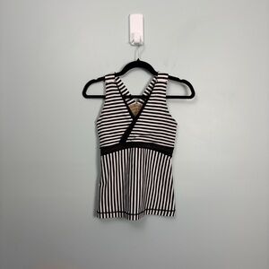 Lululemon Deep Breath Striped V-Neck Women’s Size 8 Tank Top Racerback Mesh